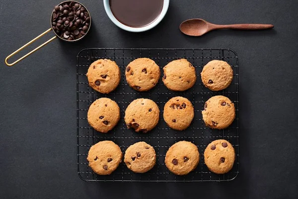 Comment ajuster la recette des cookies pour la haute altitude